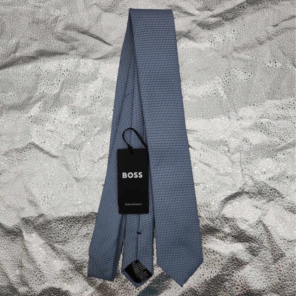 Tie BOSS ITALY LUXURY Blue Jacquard Pattern Performance Polyester Necktie NEW